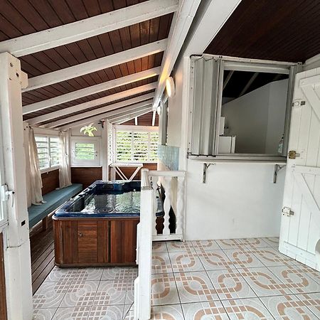 Le Nid De Lorhila - Jacuzzi, Piscine, Plage Sainte-Anne  Eksteriør billede